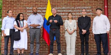 Petro decretó el lunes 15 día cívico, gane o pierda Colombia