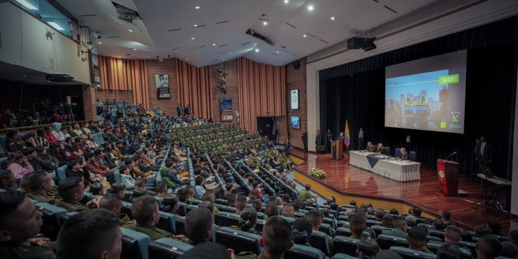 El 95% de los estudiantes de educación superior y 10 mil jóvenes de la Fuerza Pública accederán a la gratuidad educativa en 2024