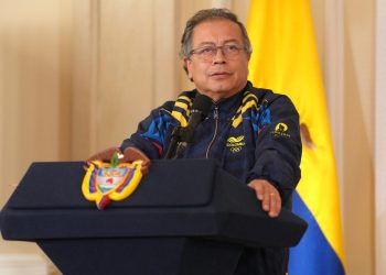 Presidente Petro viaja a París a acompañar a los deportistas colombianos en los Juegos Olímpicos