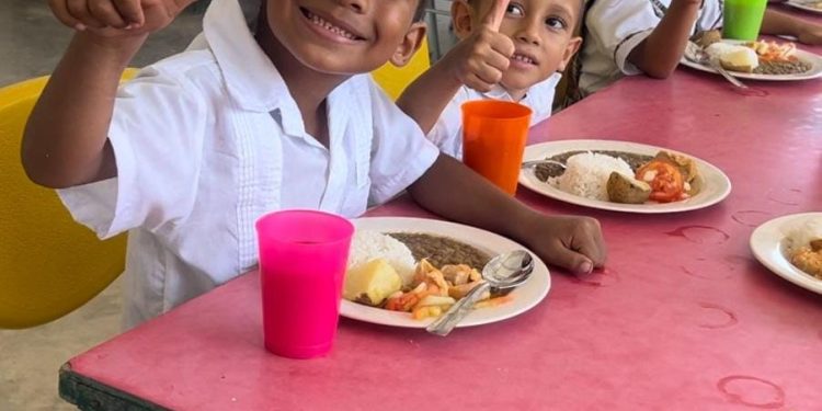 En Ariguaní Volvió la alimentación preparada en sitio a estudiantes de la IED Simón Bolívar