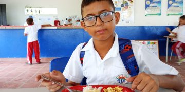 Estudiantes de las zonas Norte y Río ya cuentan con operador del PAE: la Gobernación les cumple a los 62 mil menores con raciones dignas