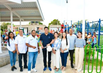 En Barrancas se inauguró Sacúdete al parque