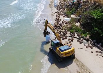 Gobernación de La Guajira cumple su compromiso con la mitigación de la erosión costera en Riohacha