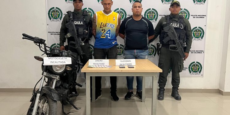 Capturan en Riohacha a dos presuntos integrantes del GDO Autodefensas Conquistadoras de la Sierra Nevada por extorsión