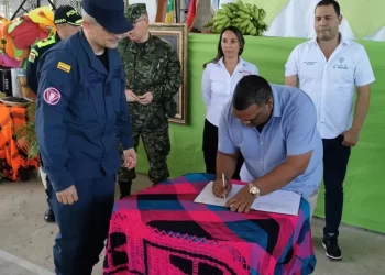 En el sur de La Guajira, desminadores entregan territorios étnicos libres de sospecha de minas antipersonal