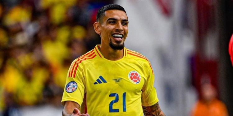 Daniel Muñoz no se unirá a la concentración de la Selección Colombia de Mayores