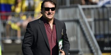 Néstor Lorenzo, nominado al premio como mejor seleccionador nacional