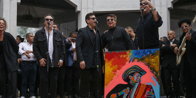 En medio de cantos y acordeones le dieron el último adiós al rey vallenato Egidio Cuadrado