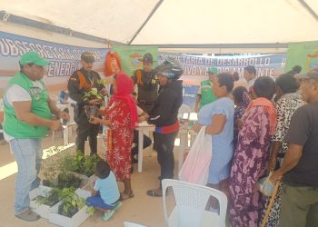 La Policía Nacional adelanta campaña de reforestación en La Guajira en celebración del Día Mundial del Árbol