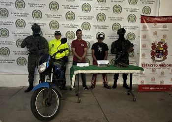 Capturados en Riohacha alias Comando 60 y Guaido, presuntos integrantes de las Autodefensas Conquistadoras de la Sierra Nevada