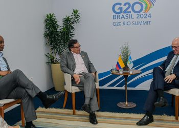 Colombia busca financiamiento internacional para transición energética