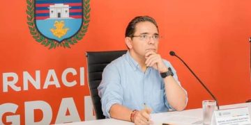 Ante la posible negligencia y la falta de apoyo hacia las víctimas de acoso laboral y sexual en la ESE Alejandro Próspero Reverend por parte del Distrito, Gobernador del Magdalena convocó sesión extraordinaria con instancias nacionales