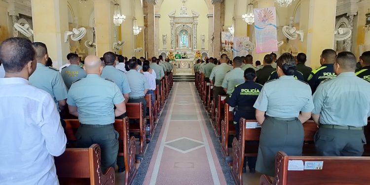 Celebración del 133º Aniversario de la Policía Nacional inició con una eucaristía en la Catedral Nuestra Señora de los Remedios del Distrito de Riohacha*