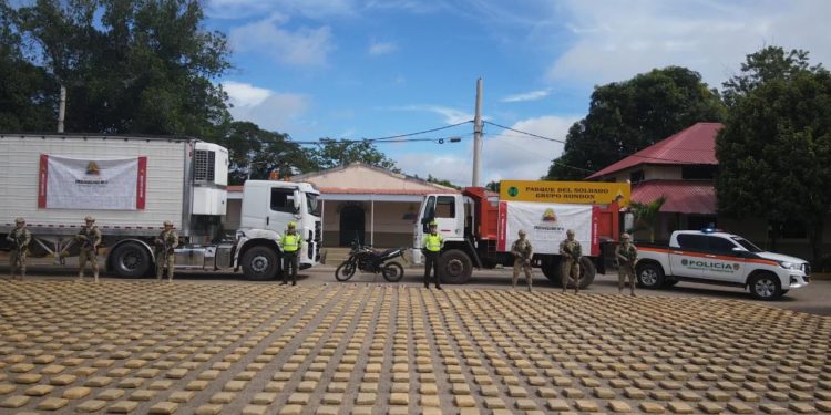 Cerca de dos toneladas de marihuana es incautada por el Ejército Nacional en La Guajira