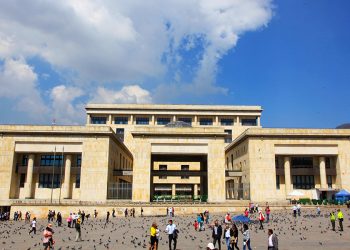 Corte Suprema abre investigación a los congresistas Iván Name y Andrés David Calle por escándalo en la UNGRD