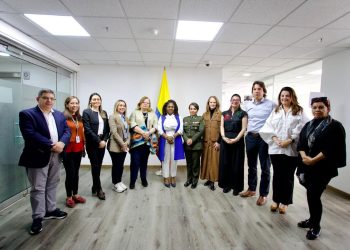 2.353 madres comunitarias serán contratadas por el Estado
