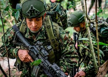 Ejército refuerza con 300 hombres su capacidad ofensiva en el Catatumbo para neutralizar grupos armados
