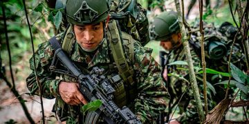 Ejército refuerza con 300 hombres su capacidad ofensiva en el Catatumbo para neutralizar grupos armados