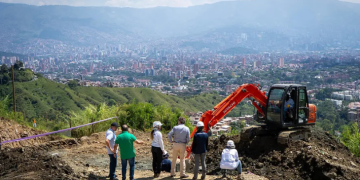 JEP entrega primer balance quincenal de intervención en La Escombrera: los hallazgos corresponden, al menos, a cuatro personas
