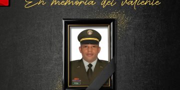 En medio de un atraco al BBVA de Riohacha muere un subintendente de la Policía