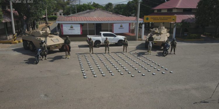 Ejército Nacional incauta más de 125 kilogramos de cocaína del GAO ELN en La Guajira