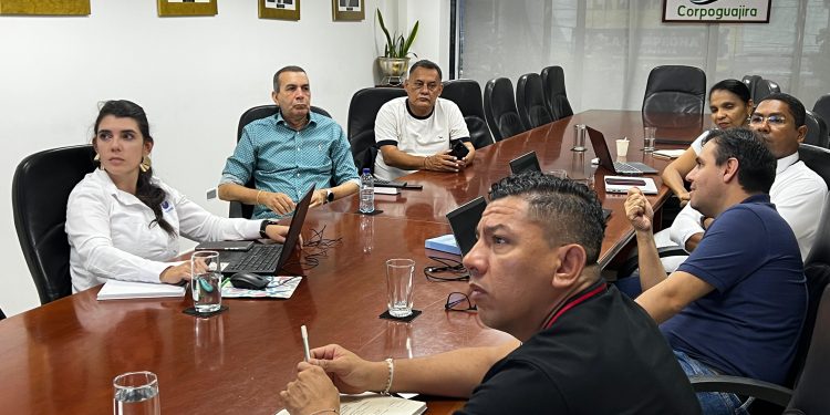 Corpoguajira y Hocol evalúan acciones de conservación en La Guajira