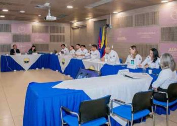 Pares del CNA evalúan la calidad del Programa de Derecho en UNIMAGDALENA con miras a su Acreditación