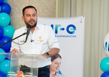 Ministerio de Minas y Energía y Air-e Intervenida formalizan laboralmente a 426 trabajadores