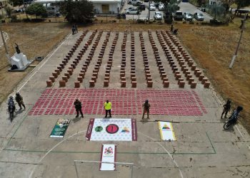 El Ejército, Armada y Policía continúa su lucha contra el contrabando: incautan más de 2.985.000 cigarrillos en Maicao, La Guajira