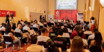 UNIMAGDALENA impulsa la enseñanza del cine con nuevas tecnologías en el FICCI