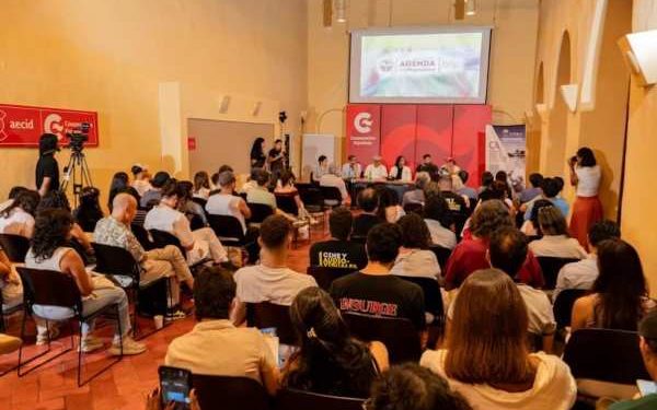 UNIMAGDALENA impulsa la enseñanza del cine con nuevas tecnologías en el FICCI