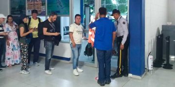 Movilización de pasajeros por vía aérea crecerá 3,8 % en Semana Santa, más de 1,8 millones de viajeros