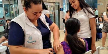 Ahora los colombianos pueden consultar y descargar el carné digital de vacunación contra fiebre amarilla en la web ‘MiVacuna’