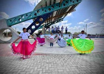 Niñas, niños y adolescentes de Mochila Atrapasueños luchan contra la discriminación racial en La Guajira