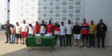Caen 13 integrantes de las Autodefensas Conquistadoras de la Sierra Nevada en La Guajira por los delitos de concierto para delinquir y extorsión.