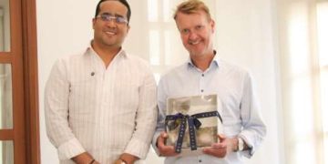 Gobernador de La Guajira se reúne con embajador de Dinamarca para impulsar proyectos de desarrollo