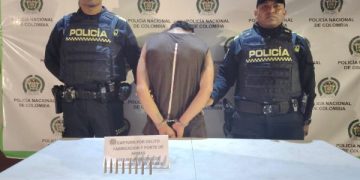 Estaba agrediendo a su madre y lo capturó la Policía