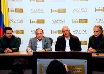 Gobierno vuelve a radicar Consulta Popular en el Senado, esta vez con 16 preguntas, cuatro de salud