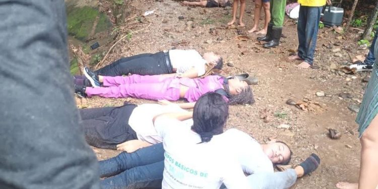 Cuatro mujeres de brigada de salud y un conductor mueren en accidente en Dibulla