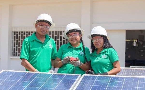 SENA ofrece más de 100 vacantes en feria de empleo y servicios por el Día de la Afrocolombianidad en La Guajira