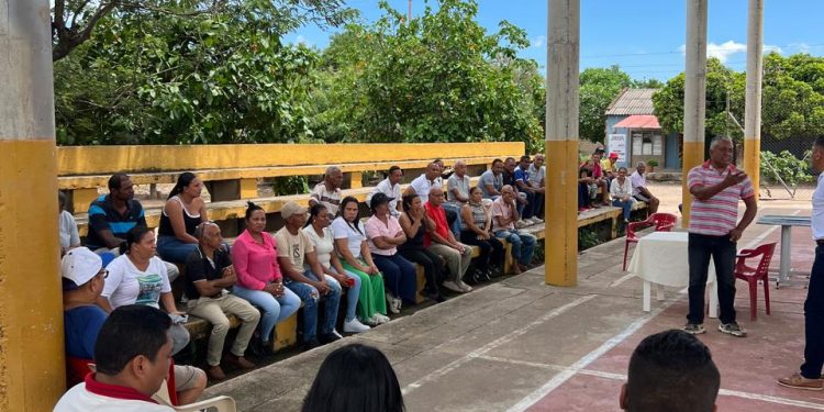 Corpoguajira socializó el Proyecto Comunitario ambiental en manantial de Cañaverales, en San Juan del Cesar