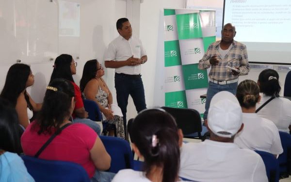 50 micronegocios de la economía popular de Riohacha se fortalecen con capacitación