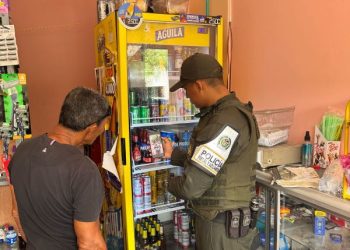 Policía Fiscal y Aduanera adelanta jornadas de socialización contra el contrabando en La Guajira
