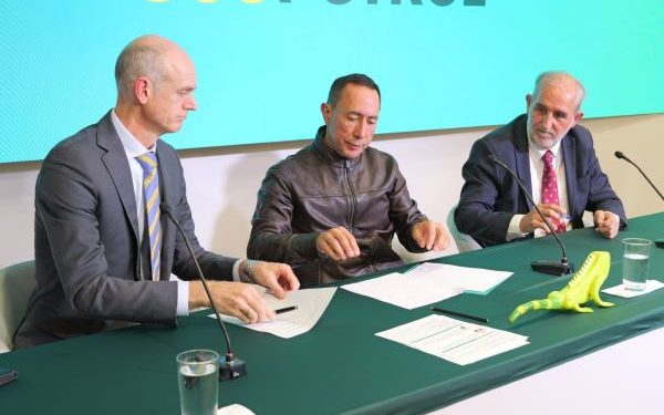 Ecopetrol S.A. suscribe acuerdo para adquisición de un portafolio de hasta 1,300 megavatios de proyectos solares y eólicos en Colombia