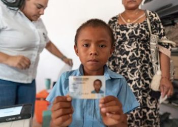 Registraduría Nacional y Misión La Guajira firmarán alianza para llevar servicios de registro civil e identificación a indígenas del departamento