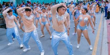 Santa Marta vibró con el folclor y la alegría del Desfile de Comparsas de UNIMAGDALENA