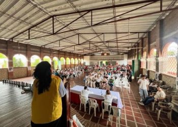 215 víctimas de la Hacienda Bellacruz, en el Cesar, recibieron sus cartas de indemnización por valor de $5 mil millones