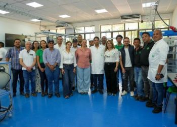 SENA Regional Guajira recibió primer laboratorio eólico de Colombia, gracias a Ministerio de Minas y Energía y FENOGE