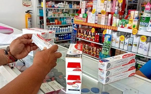 Secretaría de Salud de La Guajira realiza controles y seguimiento al cese de comercialización de crema dental Colgate Total Cleant Mint
