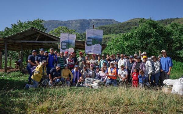Corpoguajira socializa proyecto de restauración ecológica y alertas tempranas en  la Serranía de Perijá